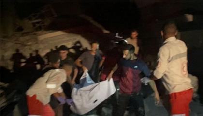 华盈策略 以军空袭加沙城 加沙民防部门称约40人被困废墟